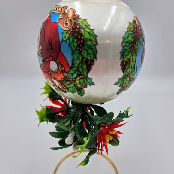 Vintage Alderbrook Mistletoe Kissing Ball Santa & Mrs. Claus Satin Unbreakable - Picture 7 of 10